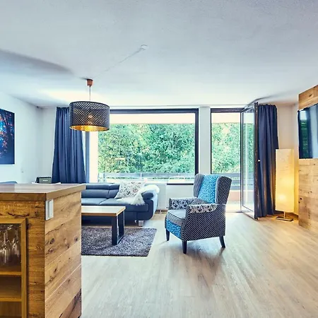 Apartment Supergemuetlich - Mitten In Der - Netflix - Mountainbike