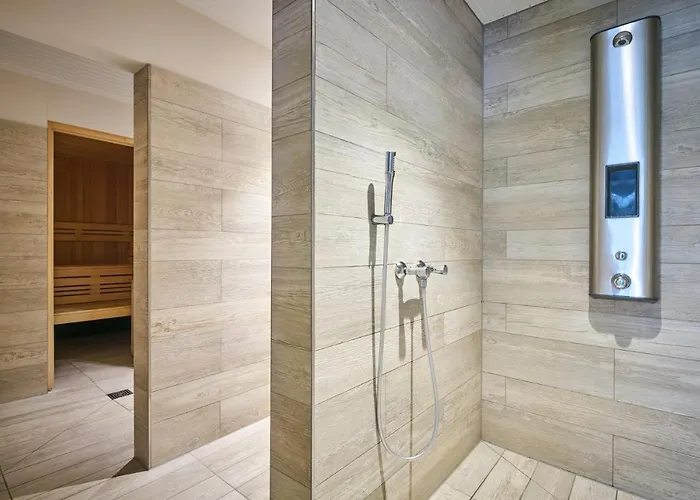 Supergemütlich - Mitten In Der - Netflix - Mountainbike Apartamento